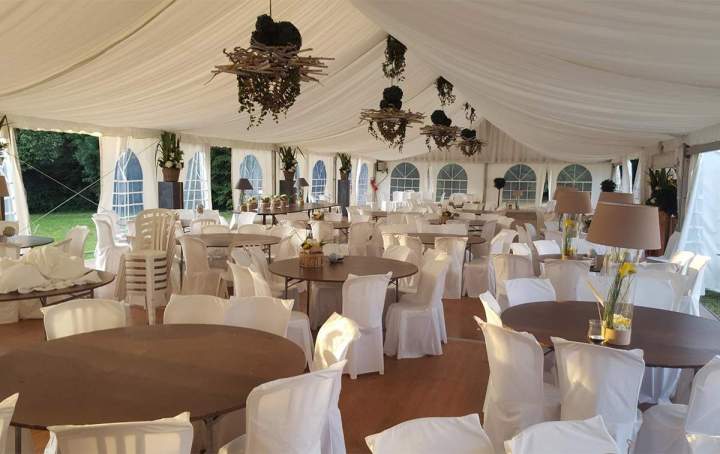 Nos tentes de réception sont très appréciées par nos nombreux clients (particuliers et collectivités).