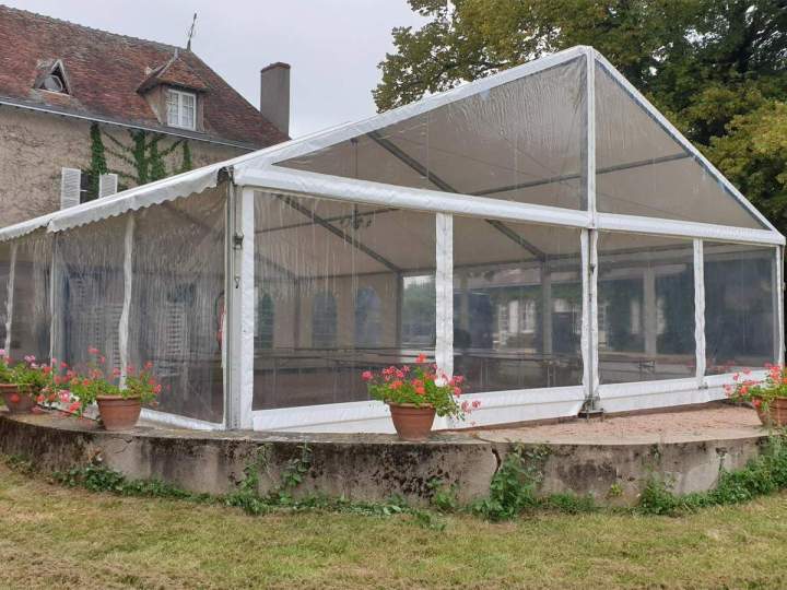 Nous nous déplaçons dans les villes du département de l’Indre pour monter votre structure de chapiteaux.