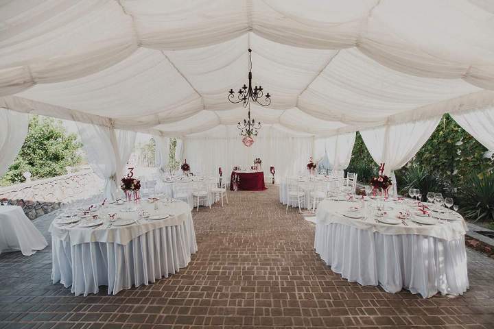 Retrouvez chez nous du matériel de qualité adapté au thème de votre événement.